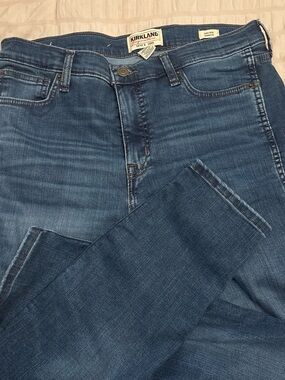 Kirkland Signature Women’s jeans